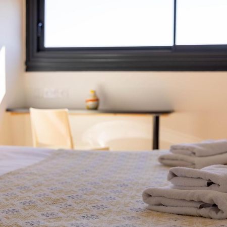 Logis Hotels - Le Bellaroc - Hotel 2 Etoiles Et Restaurant 로카마두르 외부 사진