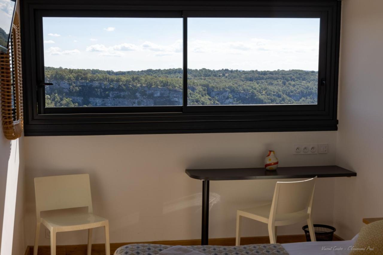 Logis Hotels - Le Bellaroc - Hotel 2 Etoiles Et Restaurant 로카마두르 외부 사진