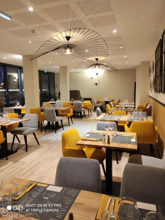 Logis Hotels - Le Bellaroc - Hotel 2 Etoiles Et Restaurant 로카마두르 외부 사진