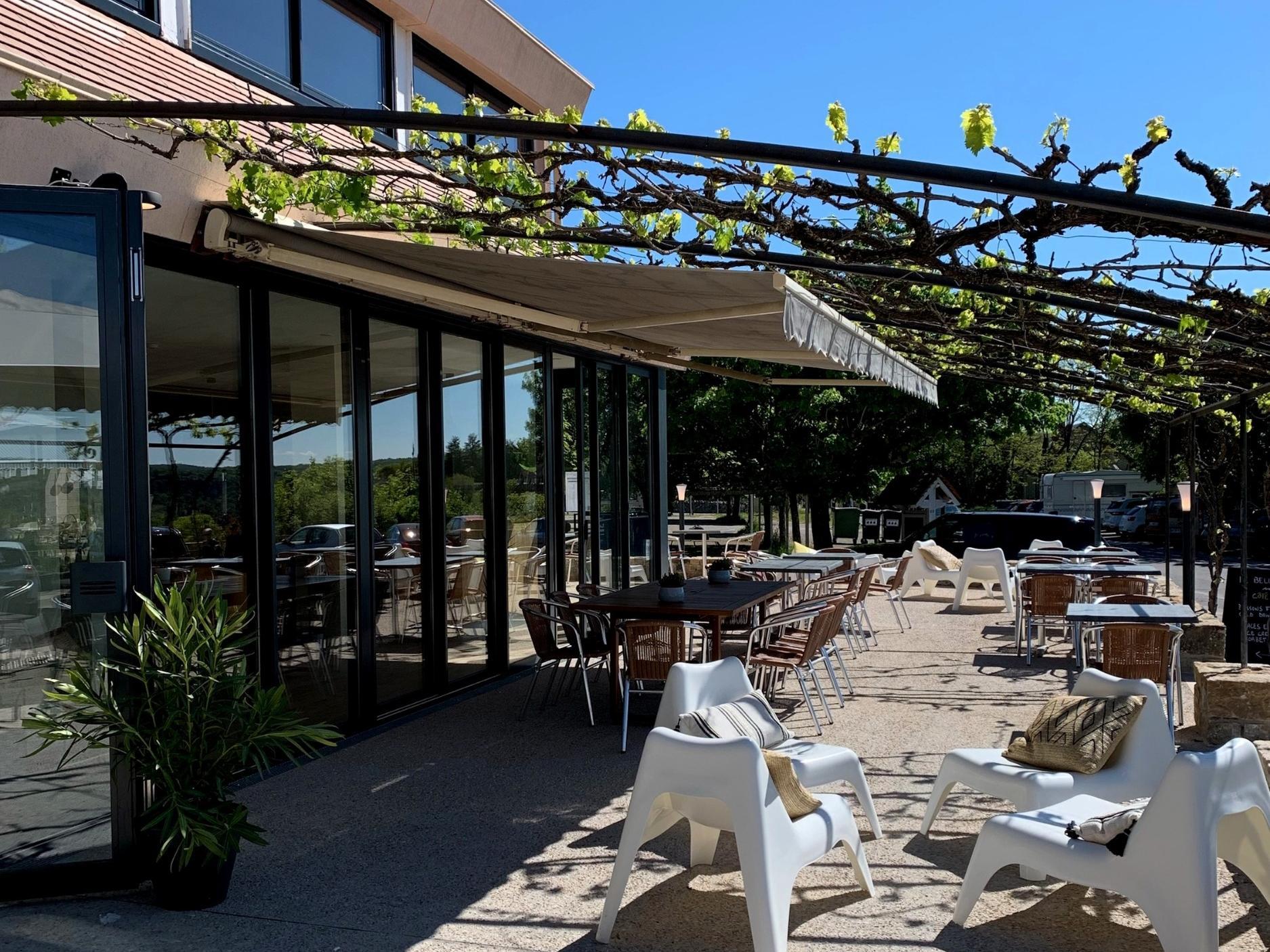 Logis Hotels - Le Bellaroc - Hotel 2 Etoiles Et Restaurant 로카마두르 외부 사진